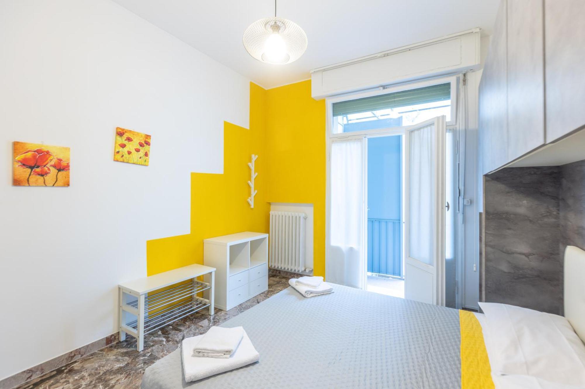 La Finestra Sul Centro, Bologna By Short Holidays Bolonha Exterior foto
